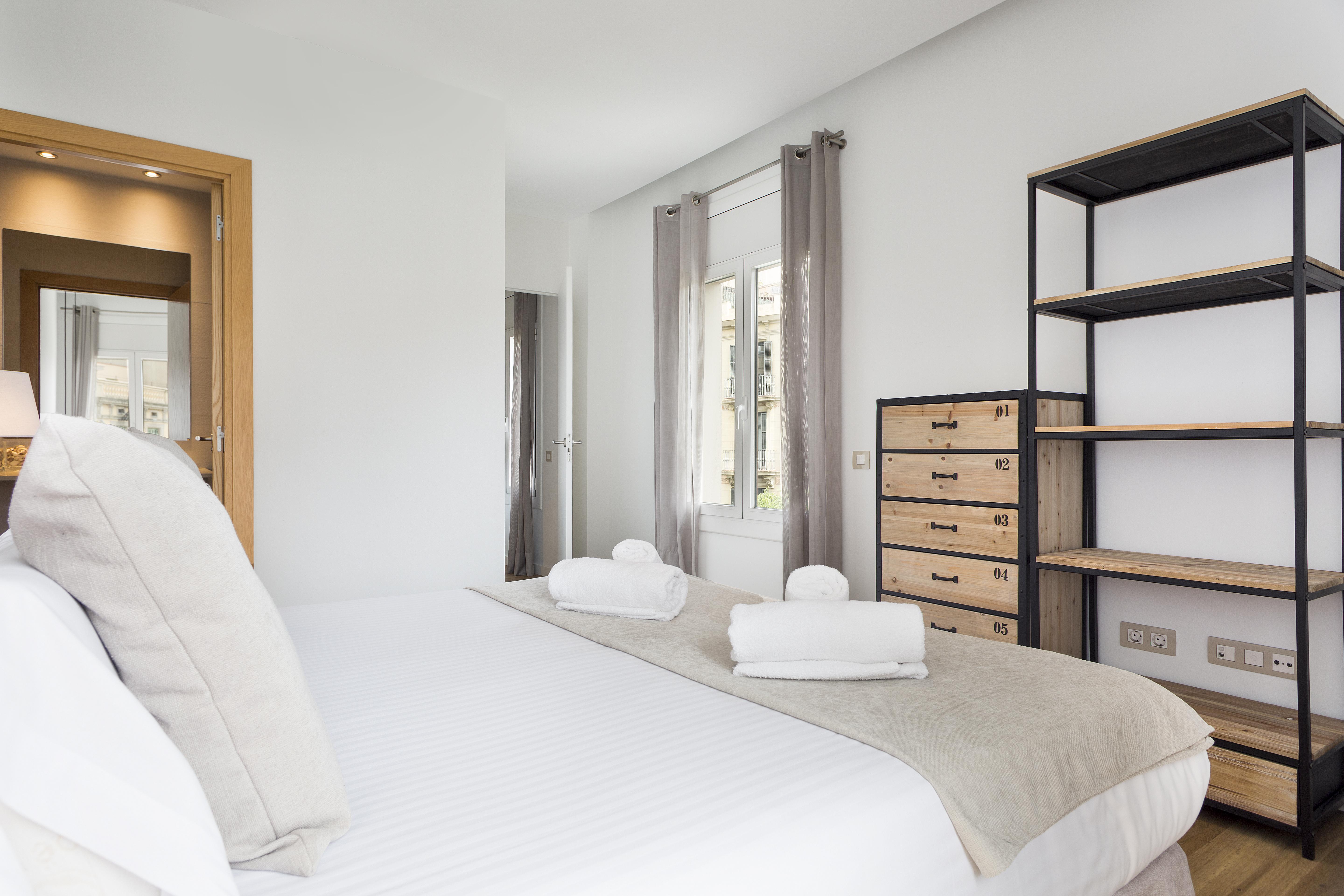 Amister Apartments Барселона Екстер'єр фото