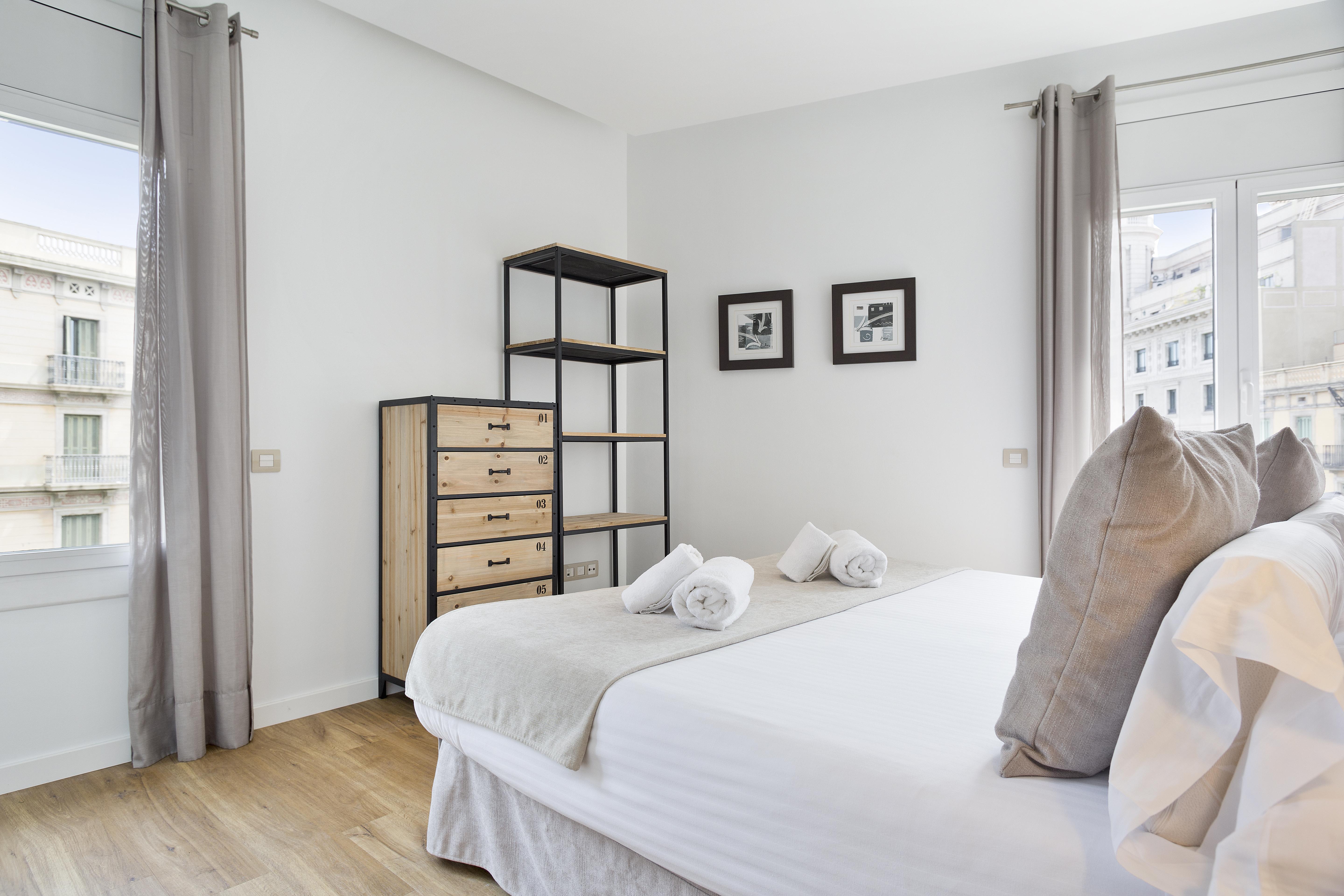 Amister Apartments Барселона Екстер'єр фото