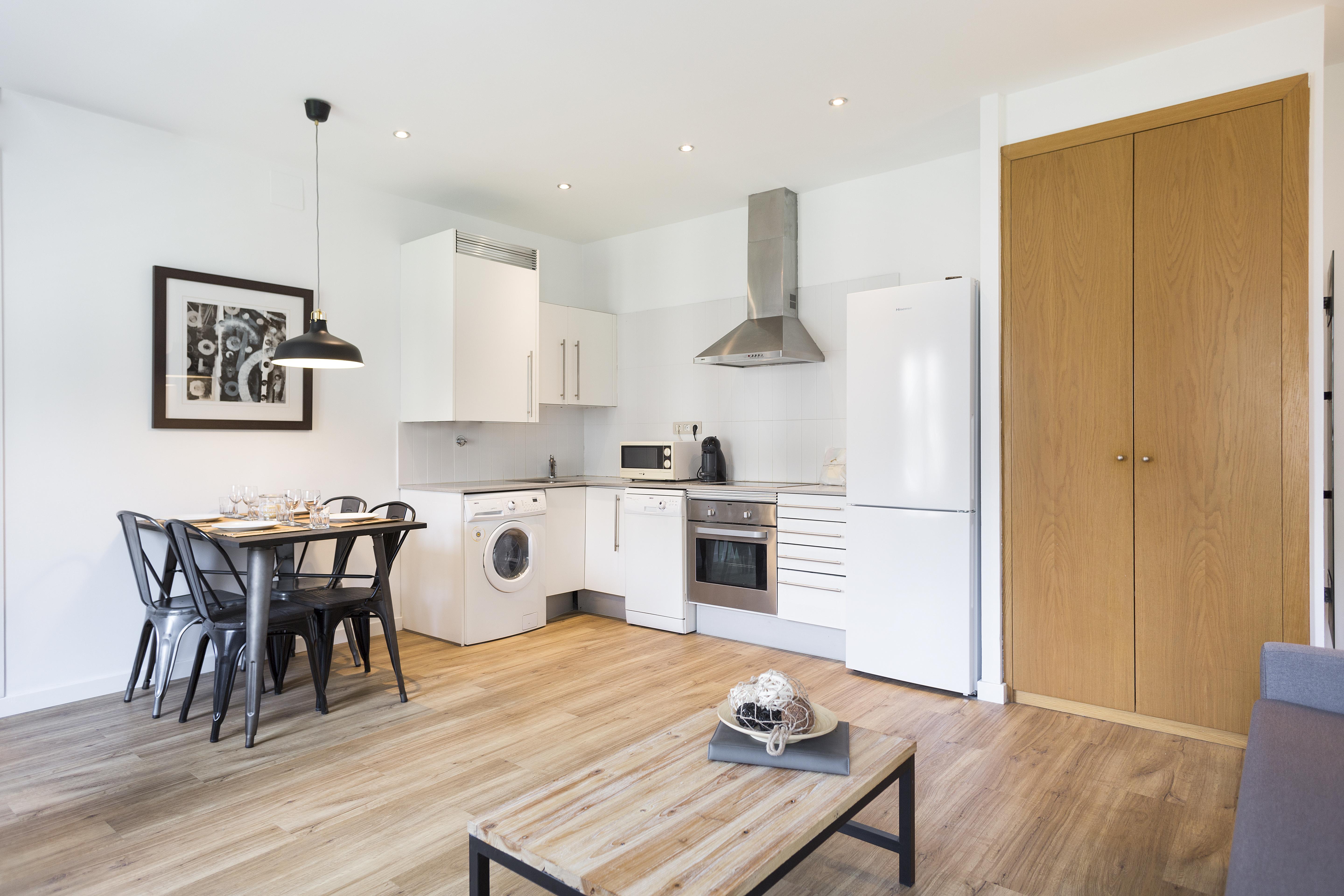 Amister Apartments Барселона Екстер'єр фото