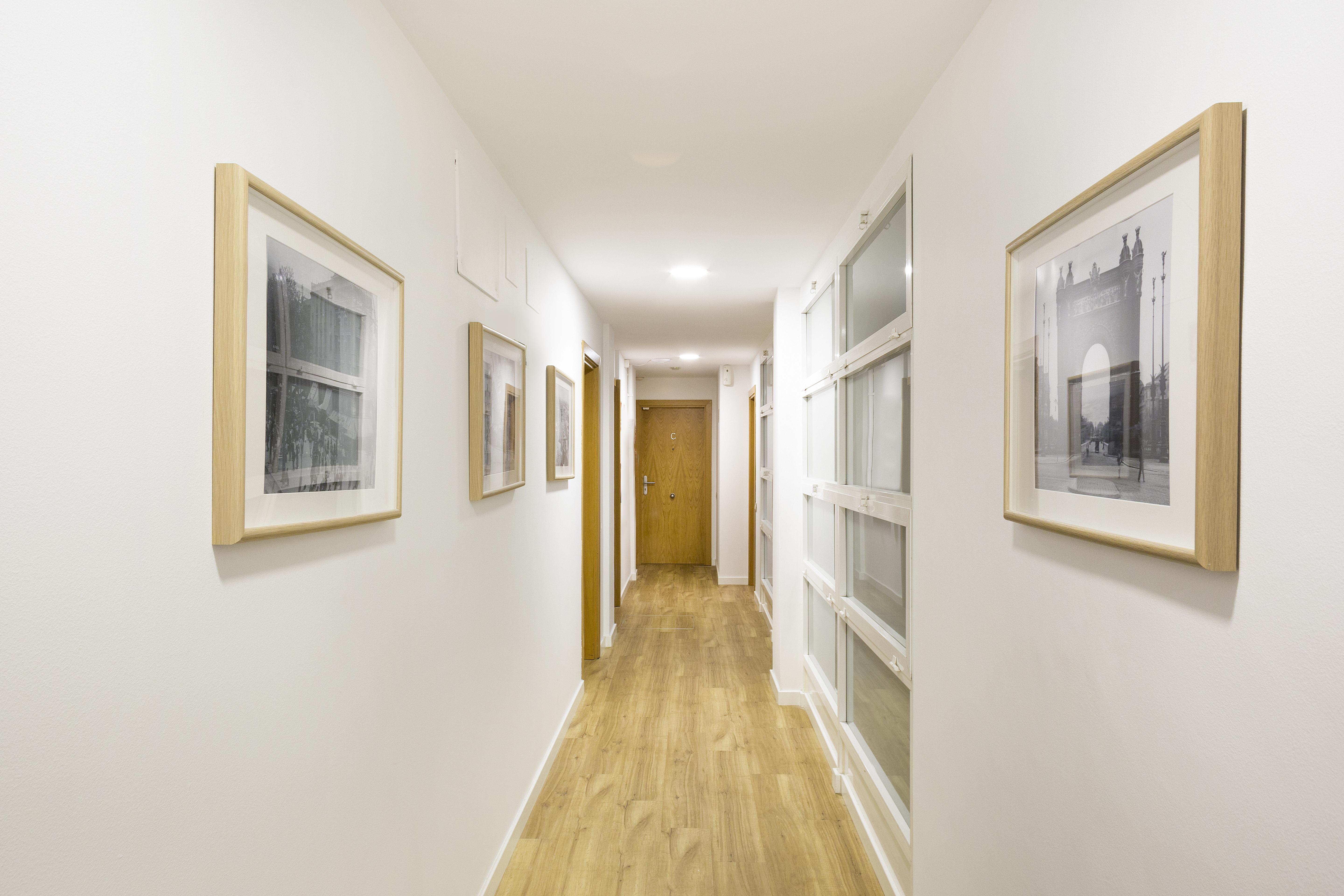 Amister Apartments Барселона Екстер'єр фото